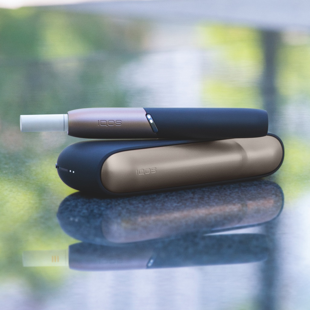 IQOS Duo on Table