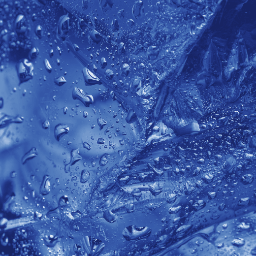 O imagine de mood în culoarea dispozitivului VEEV NOW Blue Raspberry