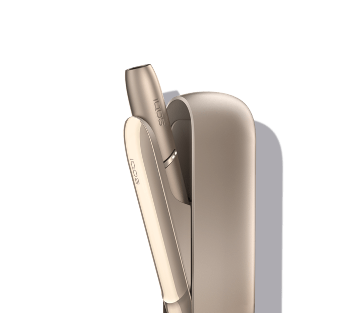 Un dispozitiv IQOS 3 DUO Gold